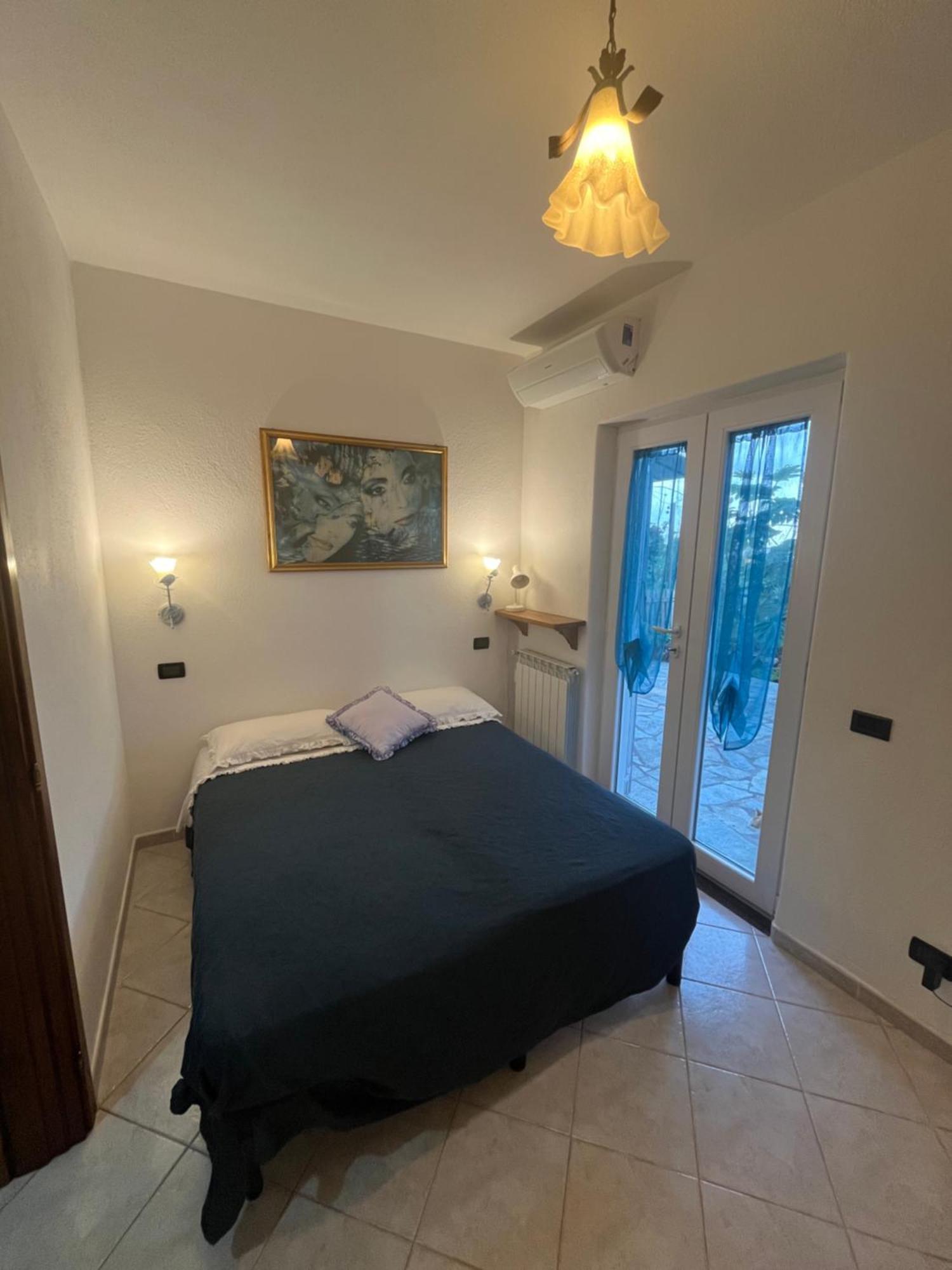 Apartment Symphony Sea View Forio (Isola d'Ischia)